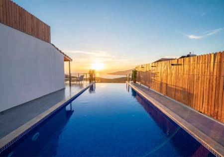 Private Pool Villa with Magnificent Sea View, Pool Terrace, Jacuzzi, Barbeque in Kalkan