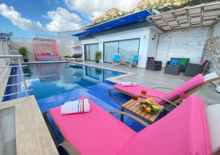 Comfortable Villa with Private Pool, Pool Terrace, Heated Private Indoor Jacuzzi Pool in Kalkan