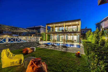 Luxury Villa with Private Pool, Pool Terrace, Parking Lot, Close to the Sea in Bodrum Gumbet