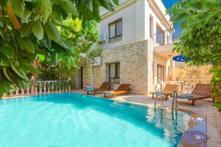 Spacious Villa with Private Pool, Pool Terrace, Partial Sea View, Barbeque in Kalkan