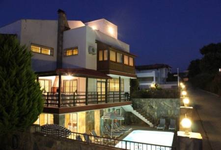 Kusadasi Ladies Beach Villa with Private Swimming Pool for Large Families