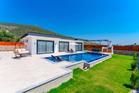 Comfortable Villa with Sheltered Private Pool, Private Garden, Pool Terrace, Jacuzzi in Kalkan Cavdir Area