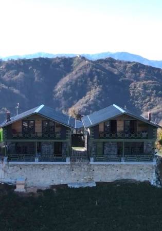 Modern Bungalow with Magnificent Sea and Nature View, Jacuzzi, Balcony Terrace and Fireplace Stove in Rize Ardesen.