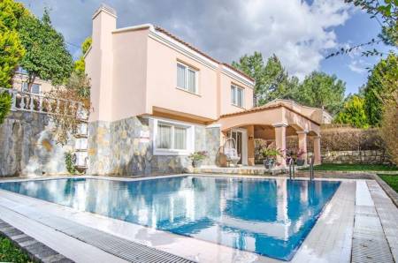 Superior Villa in the Concept of a Holiday Resort with Private Pool and Private Garden in Sogucak Village, Kusadasi