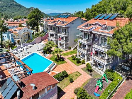 Comfortable Holiday Home in a Central Location, in a Beautiful Shared Pool Complex in Fethiye Hisarönü