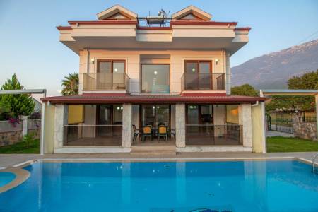 Comfortable Villa with Spacious Usage Area, Sheltered Private Pool and Private Garden, Kids Pool in Fethiye Ovacik