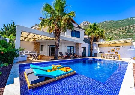 Comfortable Villa with Sea view, Private Pool, Pool Terrace, Jacuzzi, Barbeque in Kalkan
