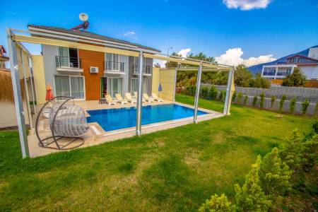 Comfortable Villa with Sheltered Private Pool, Private Garden, Jacuzzi in Fethiye Ovacik Area